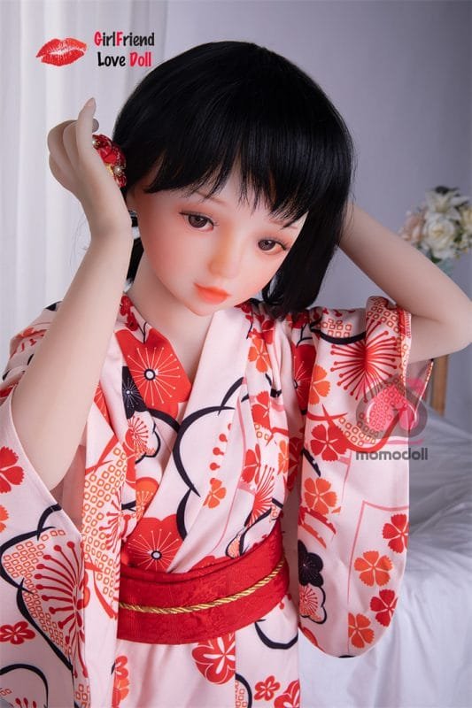 Japanese-Mini-Sex-Doll-4