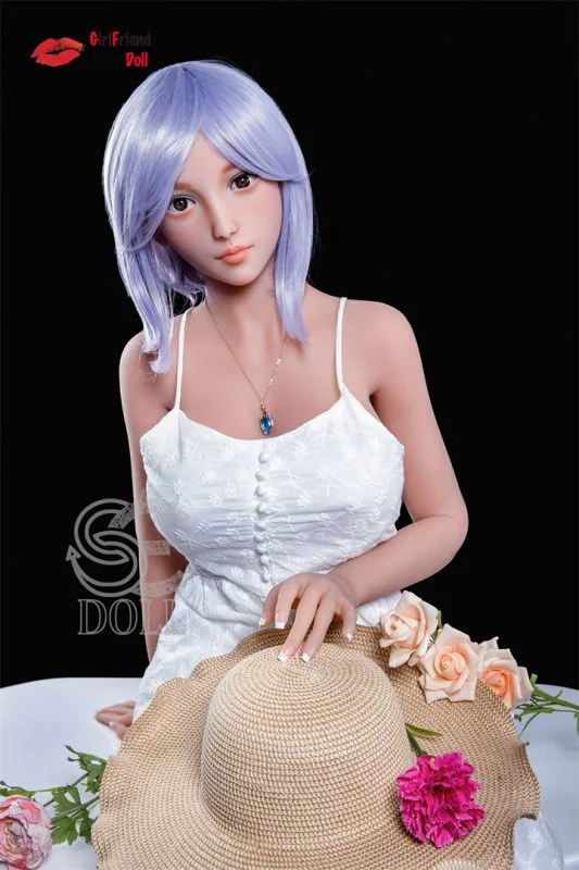 Men-Using-Sex-Doll-13