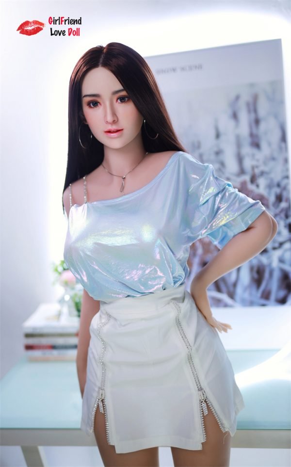 Realistic-Life-Size-Sex-Doll-1