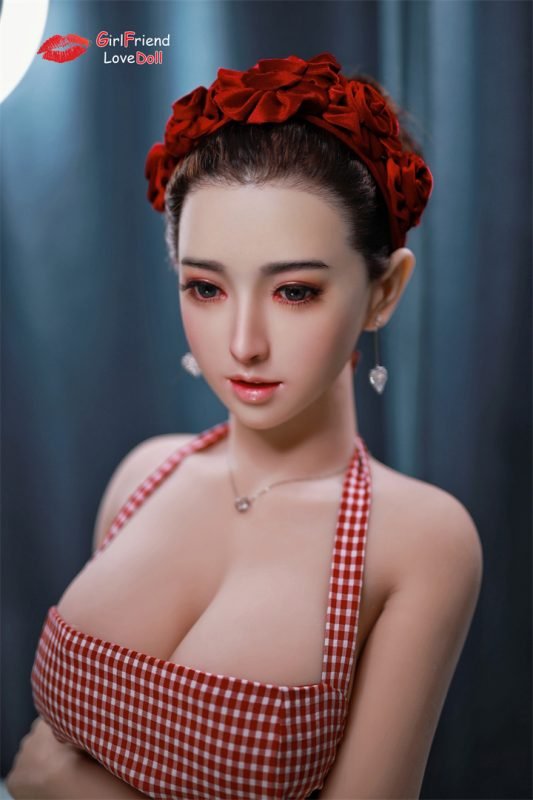 Ultra-Realistic-Sex-Doll-5