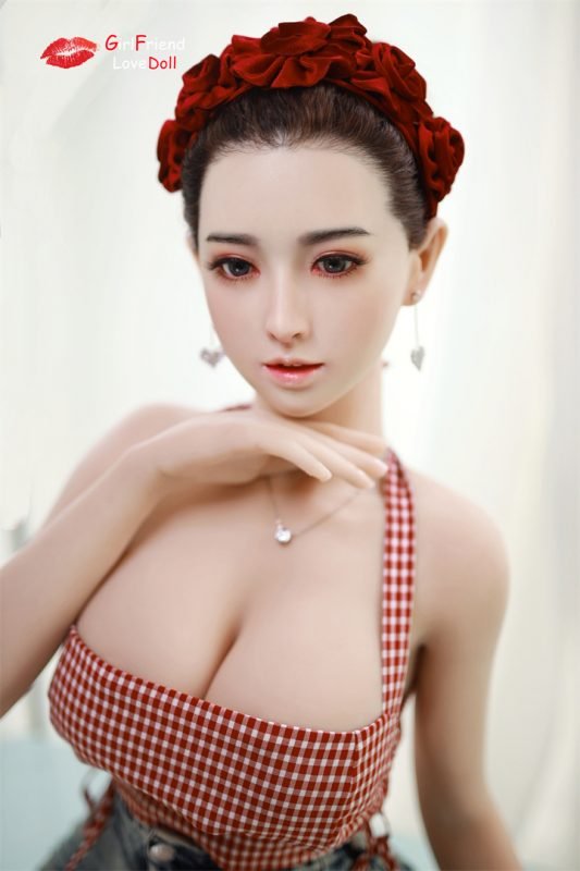 Ultra-Realistic-Sex-Doll-6